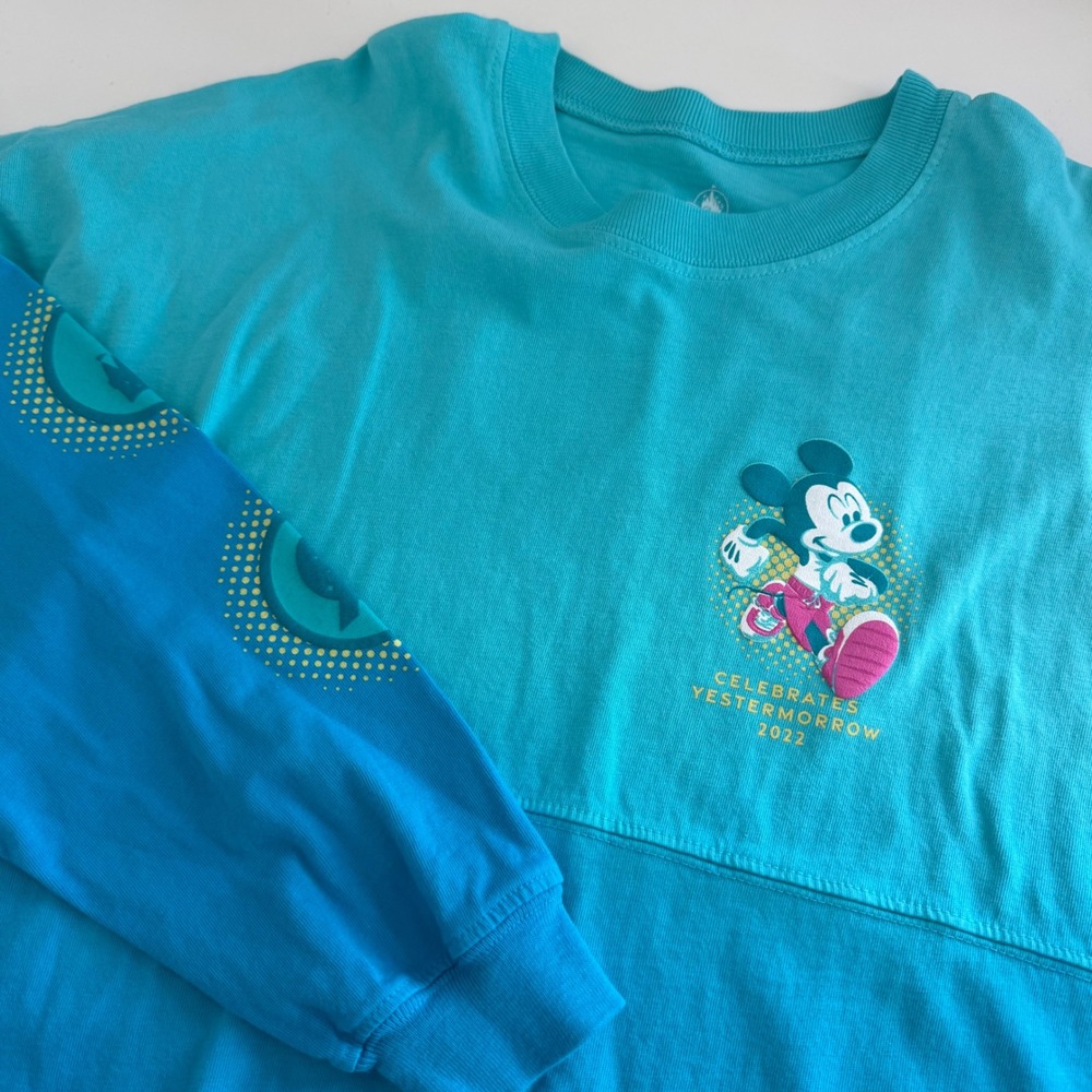 Disney Spirit Jersey runDisney Springtime Surprise 2022 Blue Ombre Mickey Small